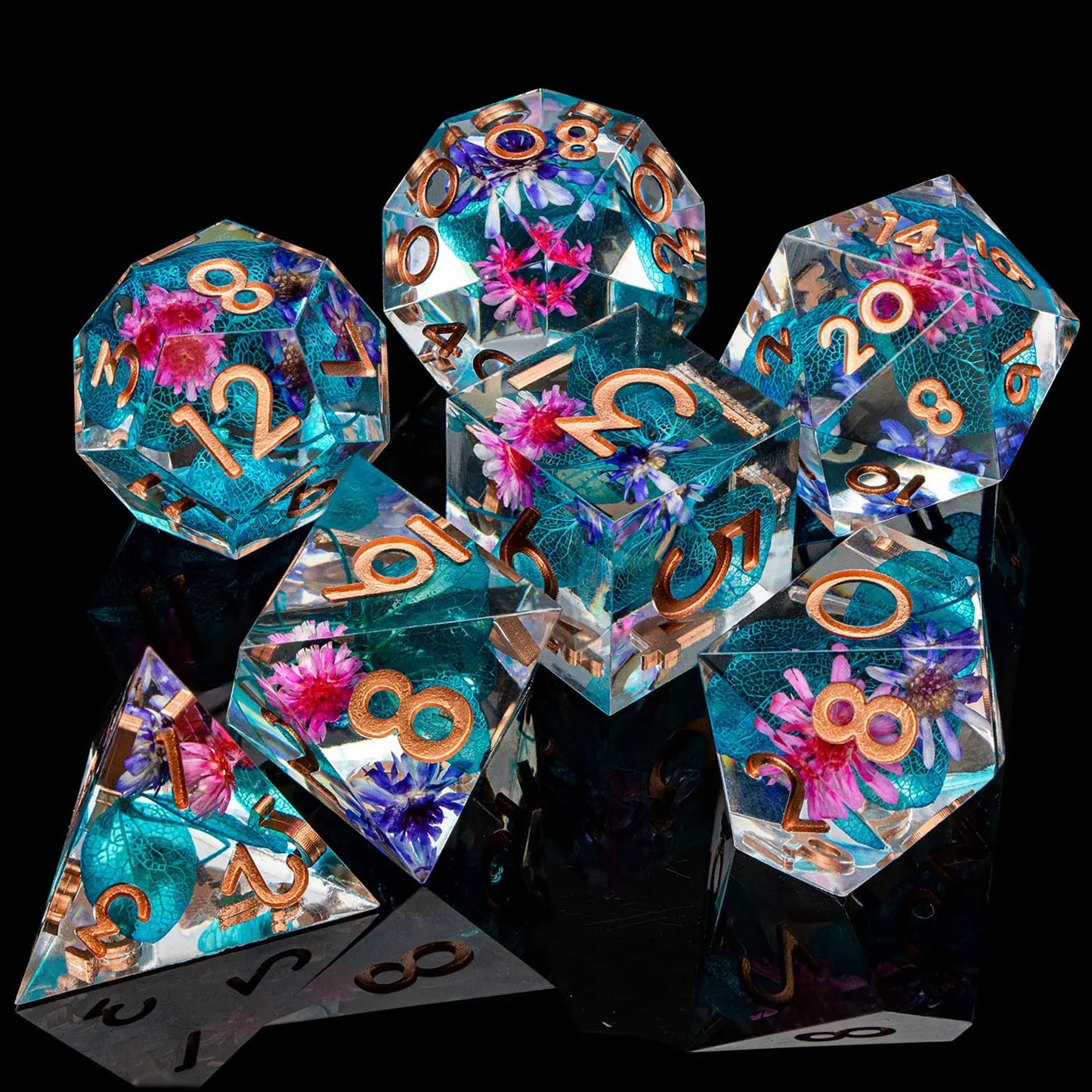 D6 Sharp Edge D20 Polyhedral D&D Resin Dice Set