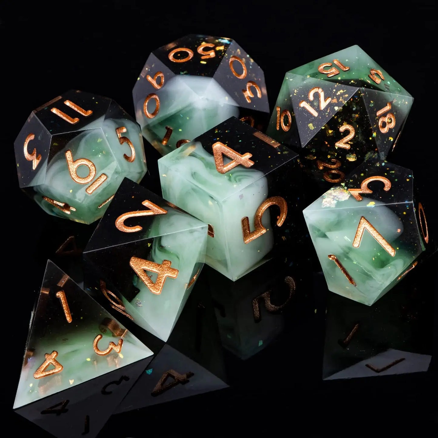 D6 Sharp Edge D20 Polyhedral D&D Resin Dice Set